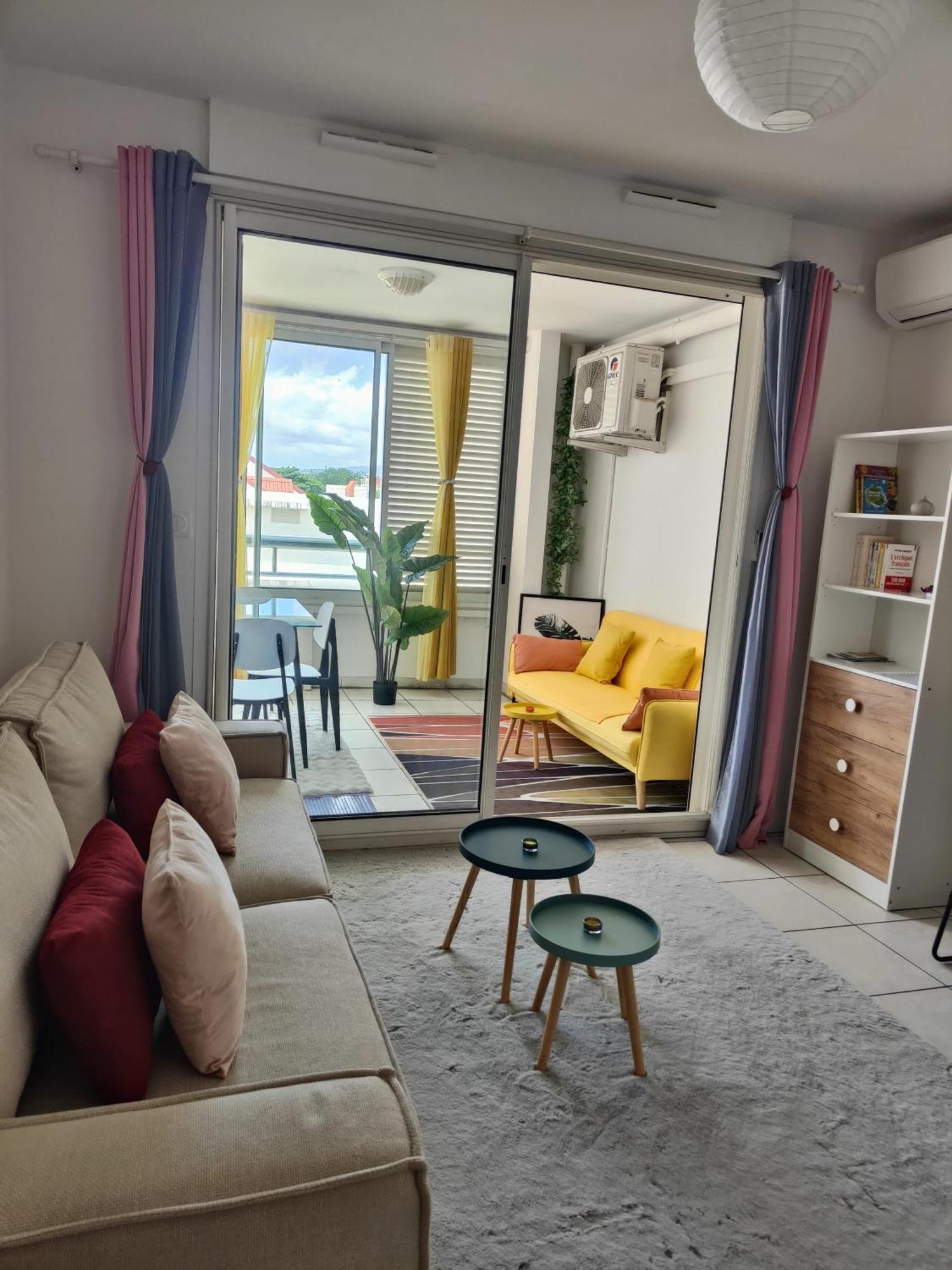 Studio Vanille - Vue Mer Saint-Denis Luaran gambar