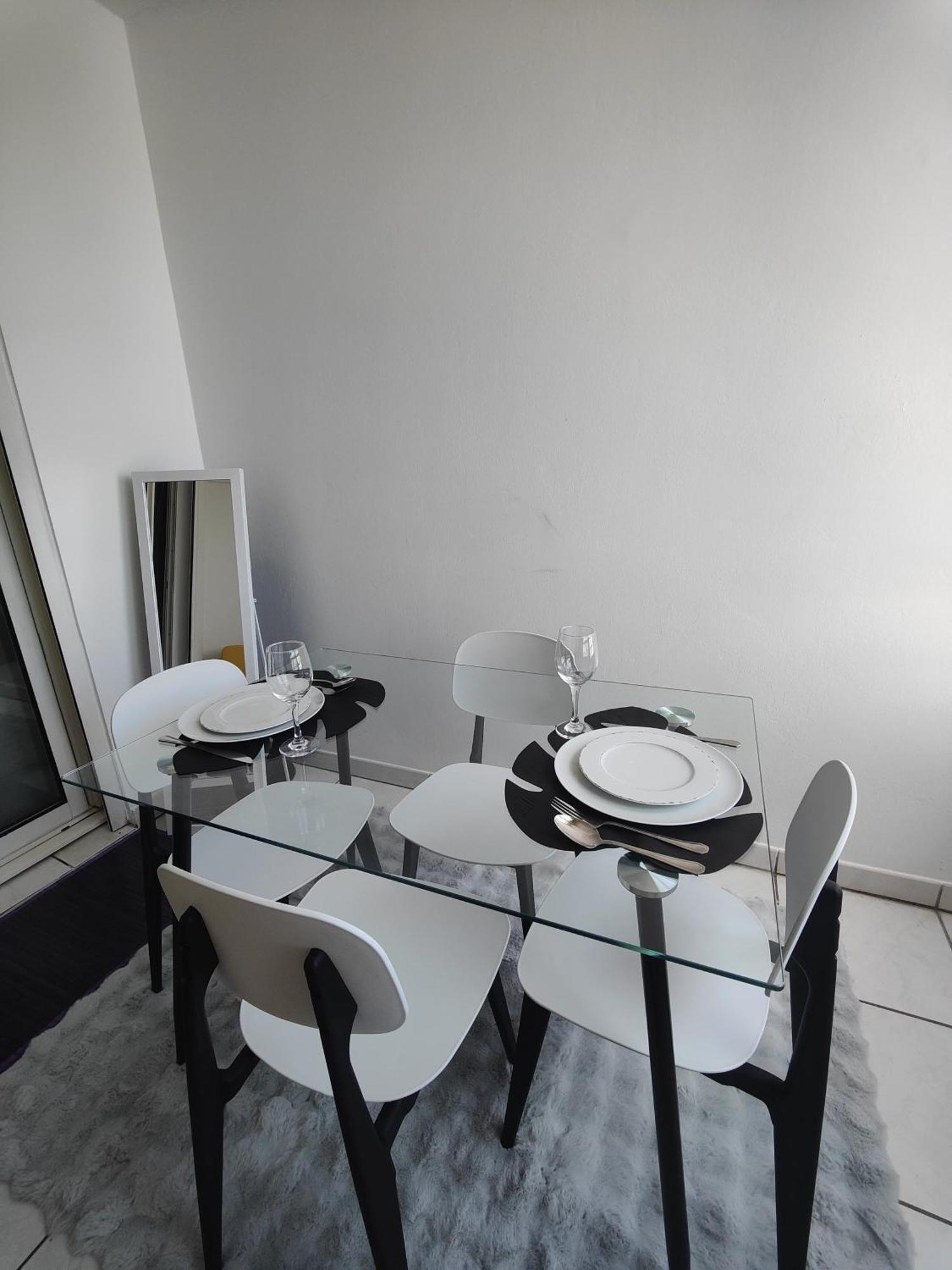 Studio Vanille - Vue Mer Saint-Denis Luaran gambar